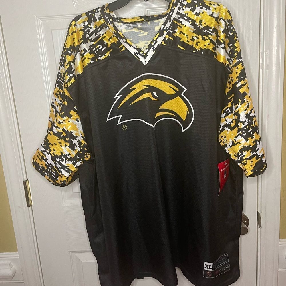 NWT Southern Miss Golden Eagles GameDay Greats Football Jersey - Black S…